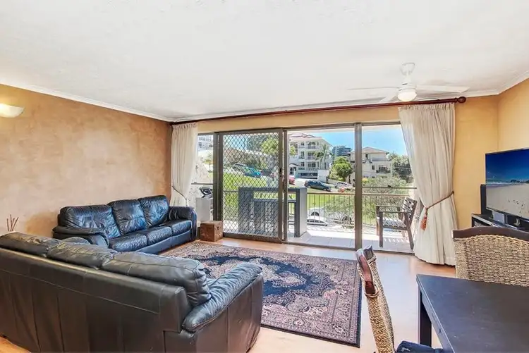 Fourth view of Homely unit listing, 4/32 Ewart Street, Burleigh Heads QLD 4220