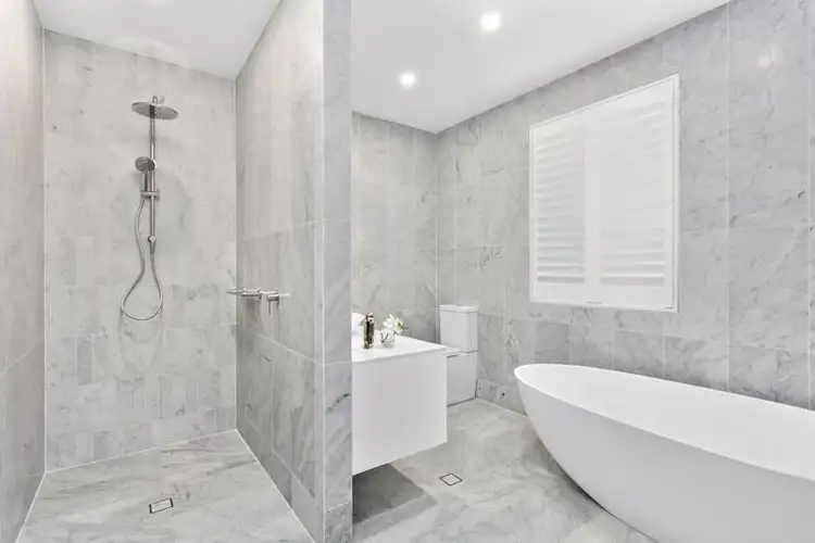 Sixth view of Homely townhouse listing, 2/39A Kembla Street, Wollongong NSW 2500