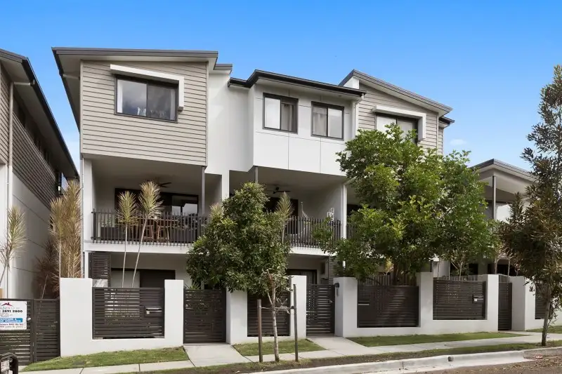 Main view of Homely townhouse listing, 6/8 Clive Street, Annerley QLD 4103