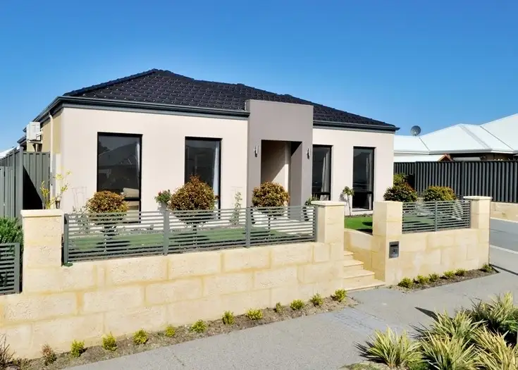 4 Lago Prom, Aveley WA 6069