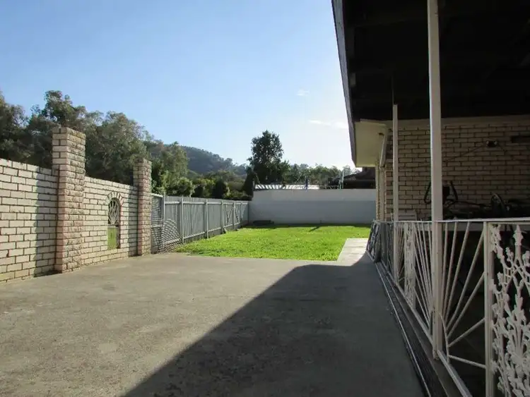 Sixth view of Homely house listing, 34 Baranbale Way, Springdale Heights NSW 2641