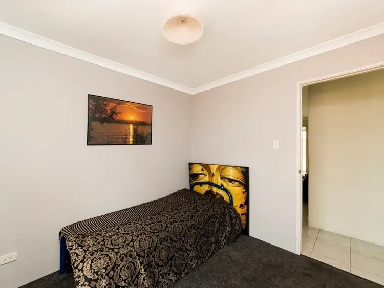 Fifth view of Homely house listing, 6 Limosa Glade, Warnbro WA 6169