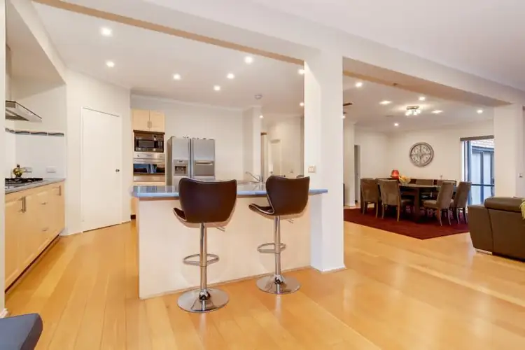 Seventh view of Homely house listing, 4 Waterford Close, Caroline Springs VIC 3023