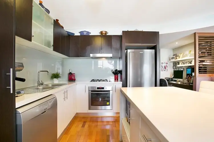 Second view of Homely unit listing, 6/110 Commercial Road, Teneriffe QLD 4005
