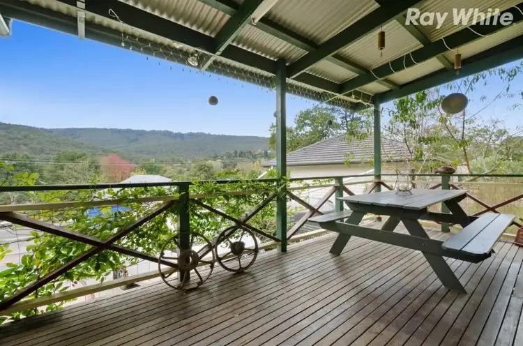 4 Albert Street, Upper Ferntree Gully VIC 3156