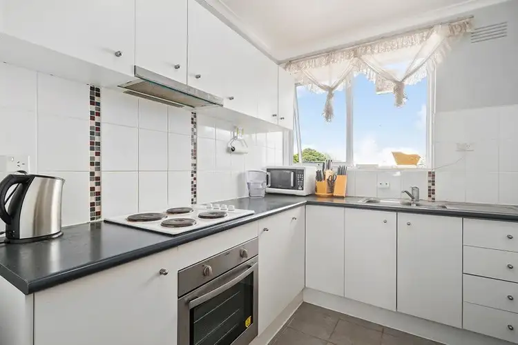 6/214 Huntingdale Road, Huntingdale VIC 3166