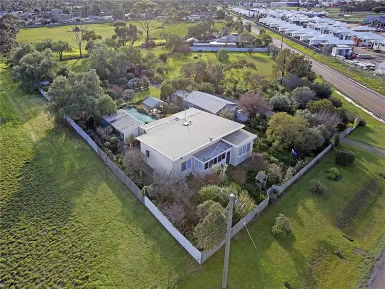 Fifth view of Homely house listing, 135 Archimedes Avenue, Lara VIC 3212