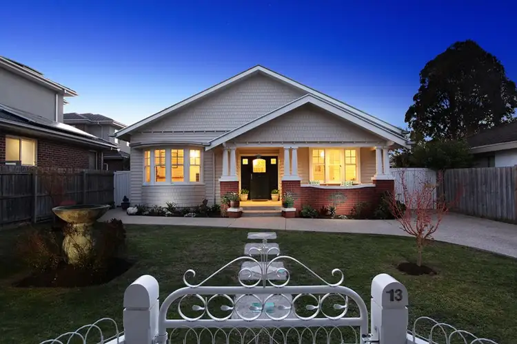 13 Darling Street, Hughesdale VIC 3166