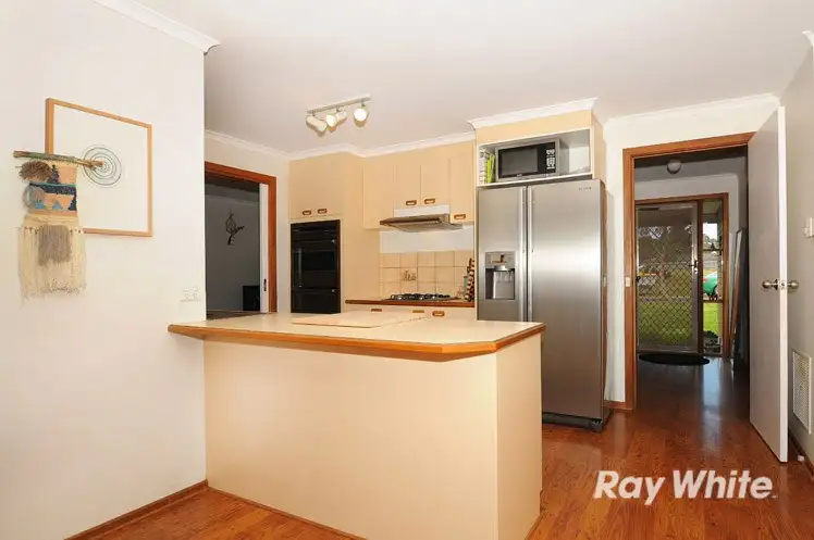 Fifth view of Homely house listing, 9 Lemnian Court, Langwarrin VIC 3910