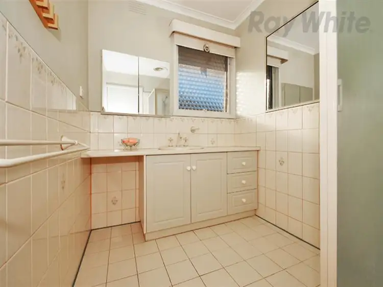 Seventh view of Homely unit listing, 10 KALLAY Street, Croydon VIC 3136