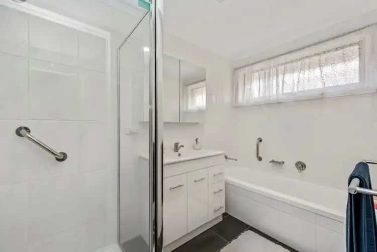 Fifth view of Homely house listing, 15 Vandeven Court, Ferntree Gully VIC 3156