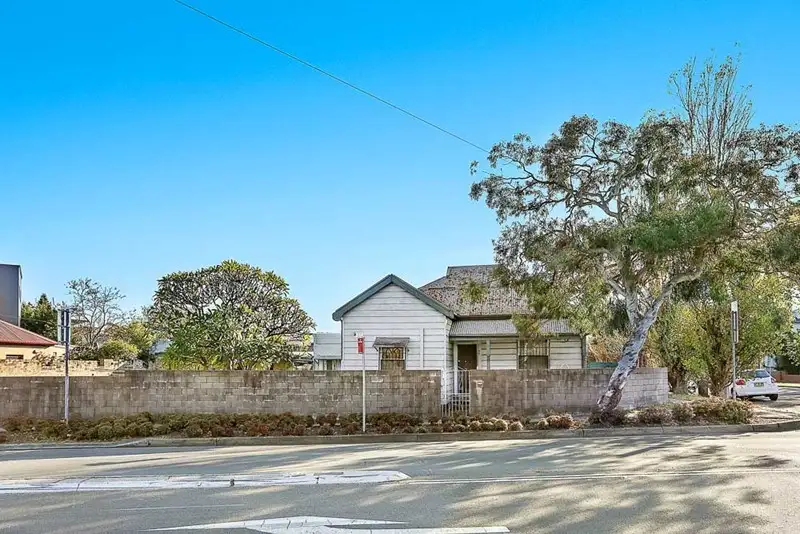 Main view of Homely house listing, 3 Wentworth Avenue, Mascot NSW 2020