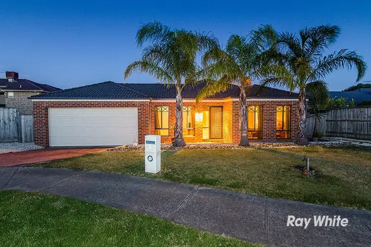 6 Bracken Place, Lyndhurst VIC 3975