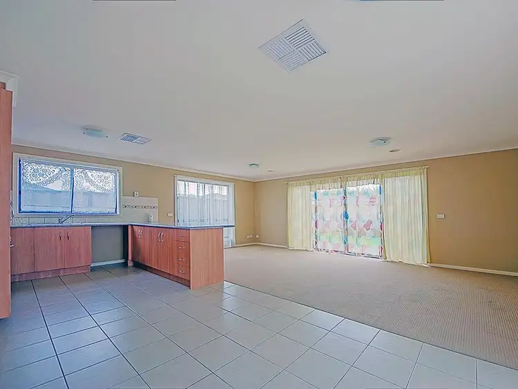 Sixth view of Homely house listing, 52 Knightsbridge Drive, Tarneit VIC 3029