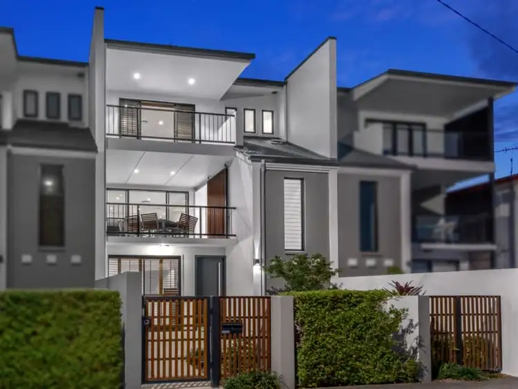 2/54 Terrace Street, New Farm QLD 4005