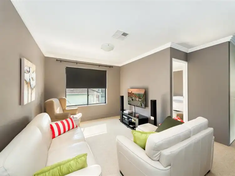 Fourth view of Homely house listing, 2/17 Canberra Road, Sylvania NSW 2224