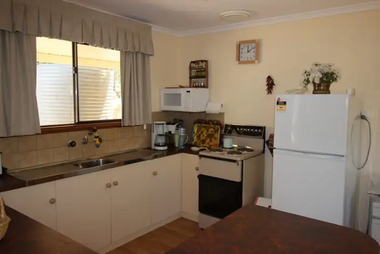 Seventh view of Homely house listing, 20 Meade Street, Blanchetown SA 5357