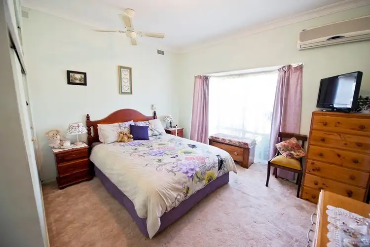 Seventh view of Homely house listing, 4 Douglas Avenue, Swan Hill VIC 3585