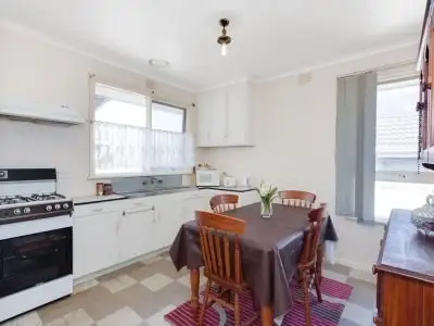 Seventh view of Homely house listing, 5 Miranda Road, Reservoir VIC 3073