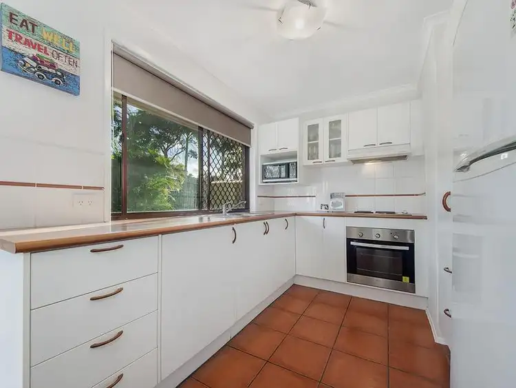 Fifth view of Homely villa listing, 8/11 Cottesloe Drive, Robina QLD 4226