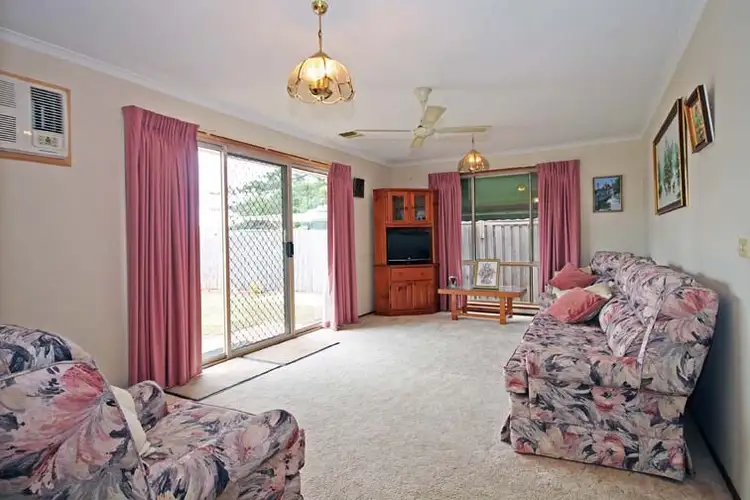 Third view of Homely unit listing, 1/6 Bondi Road, Bonbeach VIC 3196