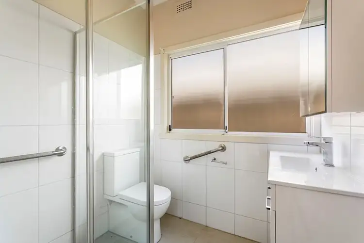 Fifth view of Homely house listing, 20 Austin Street, Hughesdale VIC 3166