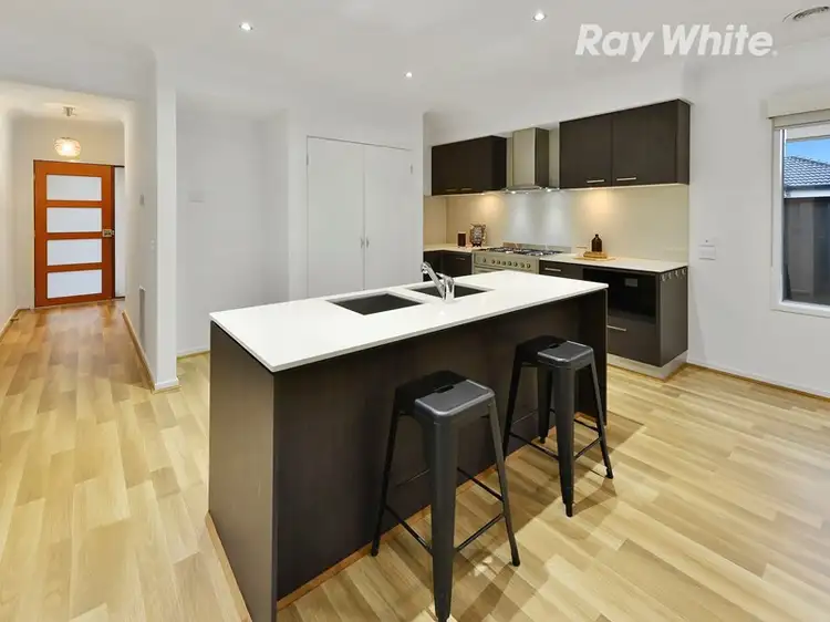 Second view of Homely house listing, 3 Woodgrove Street, Craigieburn VIC 3064