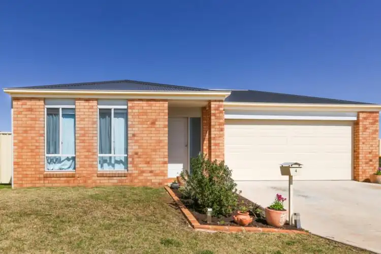 4 Harrison Place, Griffith NSW 2680