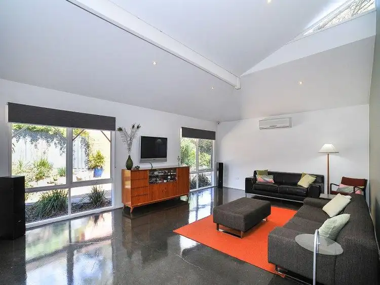 Fifth view of Homely house listing, 874 MOUNT DANDENONG Road, Montrose VIC 3765