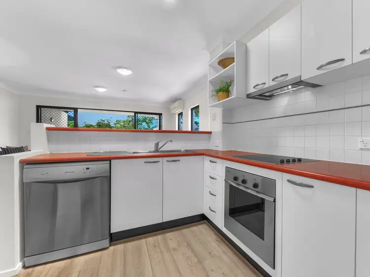 Sixth view of Homely apartment listing, 11/47 Kent Street, Hamilton QLD 4007