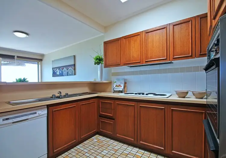 Sixth view of Homely townhouse listing, 8/681- 683 Nepean Highway, Carrum VIC 3197