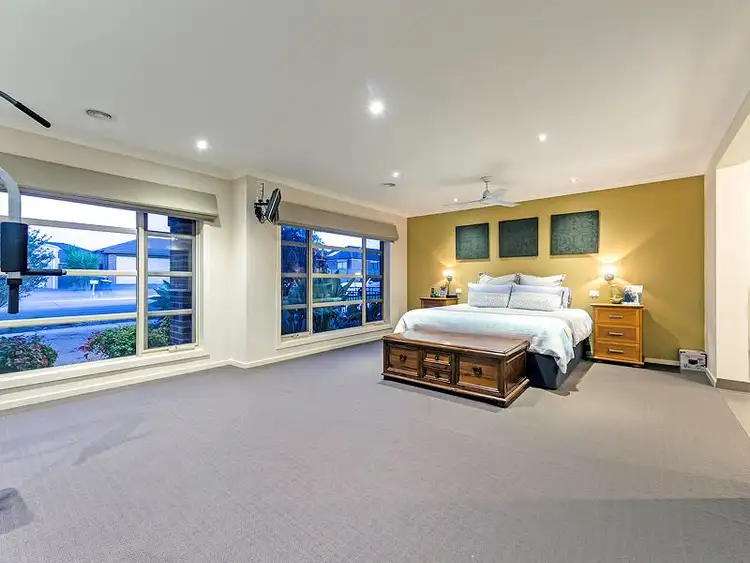 Fifth view of Homely house listing, 10 Soaring Road, Tarneit VIC 3029