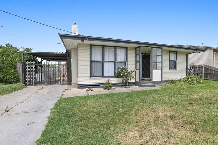 2 Kookaburra Court, Norlane VIC 3214