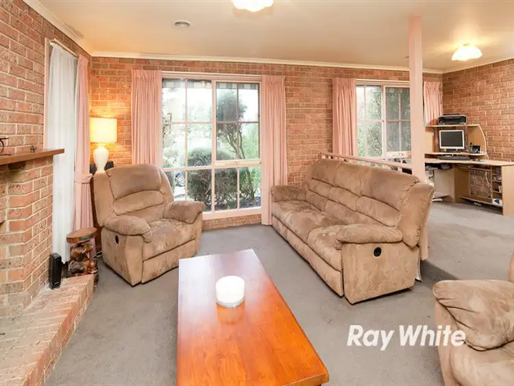 Fifth view of Homely house listing, 11 Eileen Court, Langwarrin VIC 3910