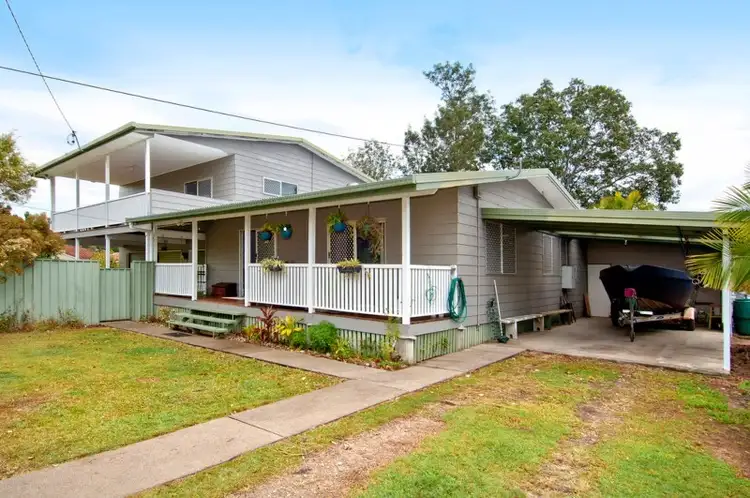 32 Logan Parade, Logan Reserve QLD 4133