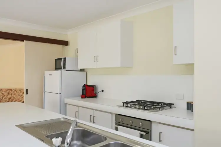 Fifth view of Homely house listing, 4 Kimberley Way, Parkwood WA 6147