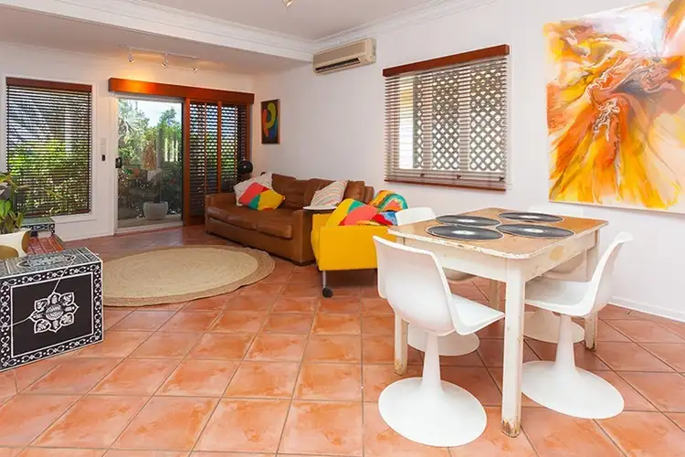 1 Corn Street, Holland Park West QLD 4121