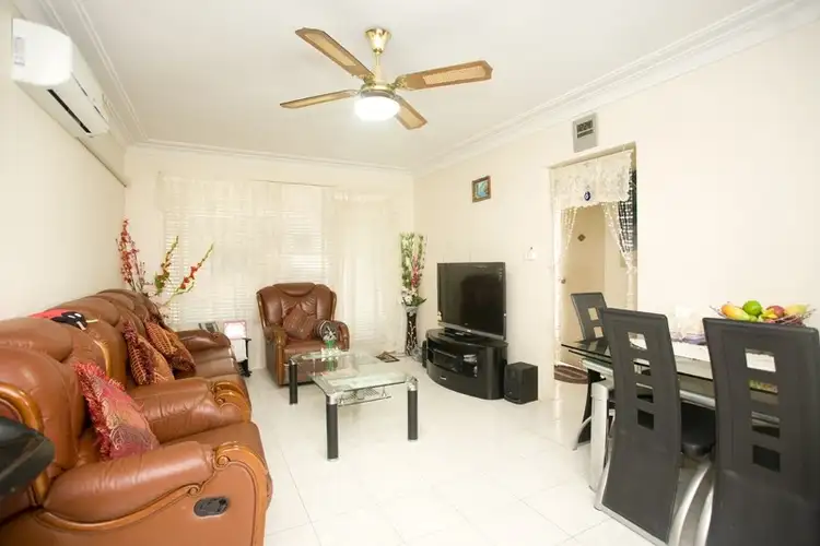 10/49 Dennis Street, Lakemba NSW 2195