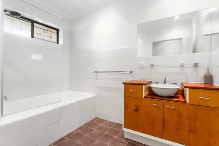 Seventh view of Homely unit listing, 5/562 Sandgate Road, Clayfield QLD 4011