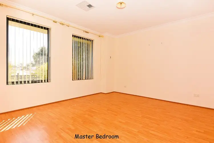 Fifth view of Homely house listing, 136 Ocean Keys Boulevard, Clarkson WA 6030
