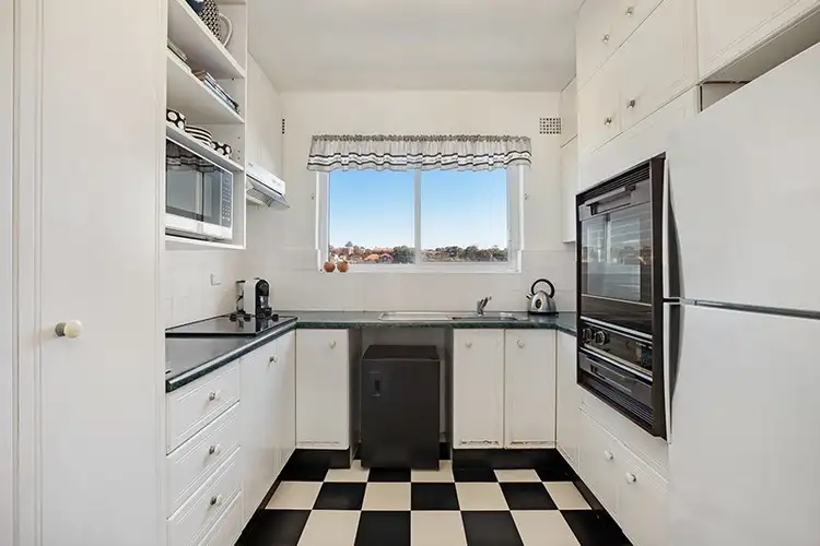 Fifth view of Homely apartment listing, 3/2 Oak Street, Clovelly NSW 2031