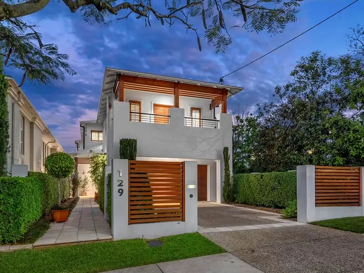 129 Alexandra Road, Clayfield QLD 4011