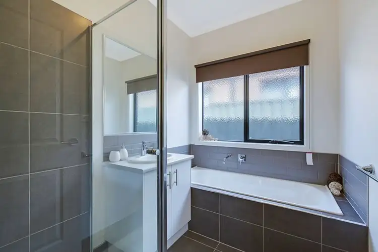 Sixth view of Homely house listing, 3 Fenix Way, Wollert VIC 3750