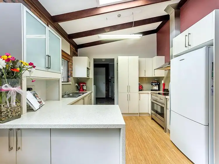 Sixth view of Homely house listing, 8 Kesteven Street, Albany Creek QLD 4035