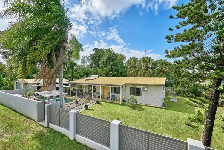 18 Riverside Parade, Trinity Park QLD 4879