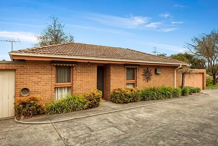Third view of Homely house listing, 2/15 Wetherby Road, Doncaster VIC 3108
