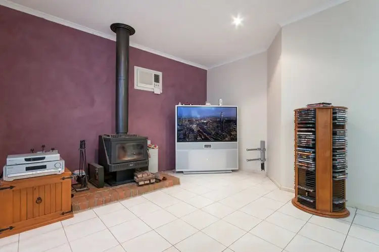 Fourth view of Homely house listing, 129 Moonstone Circuit, St Albans VIC 3021