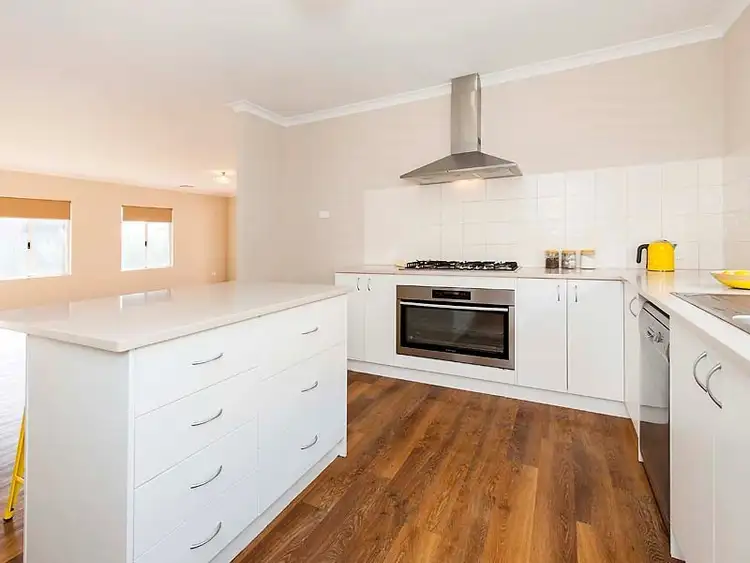 Seventh view of Homely house listing, 5 Maiden Way, Baldivis WA 6171