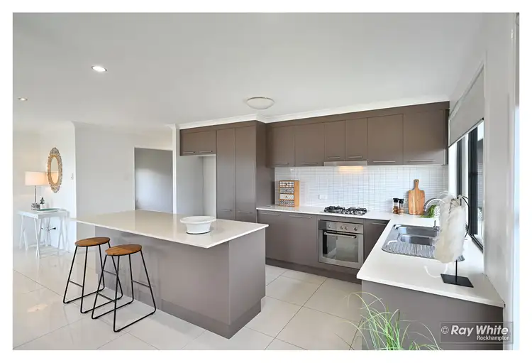 Second view of Homely house listing, 5 Maree Crescent, Gracemere QLD 4702