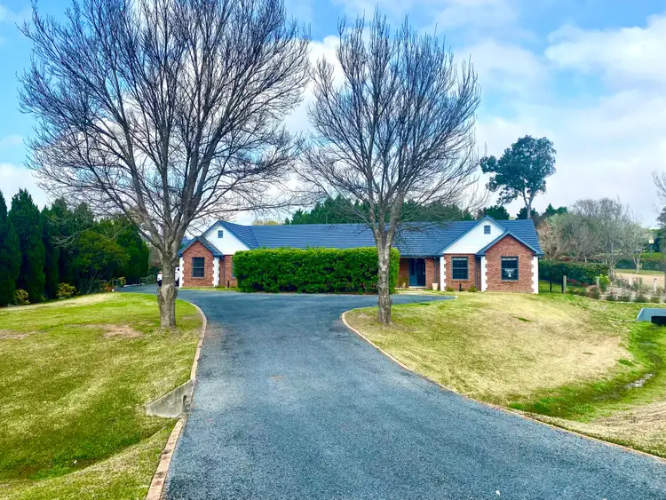 10 The Outlook, Kirkham NSW 2570